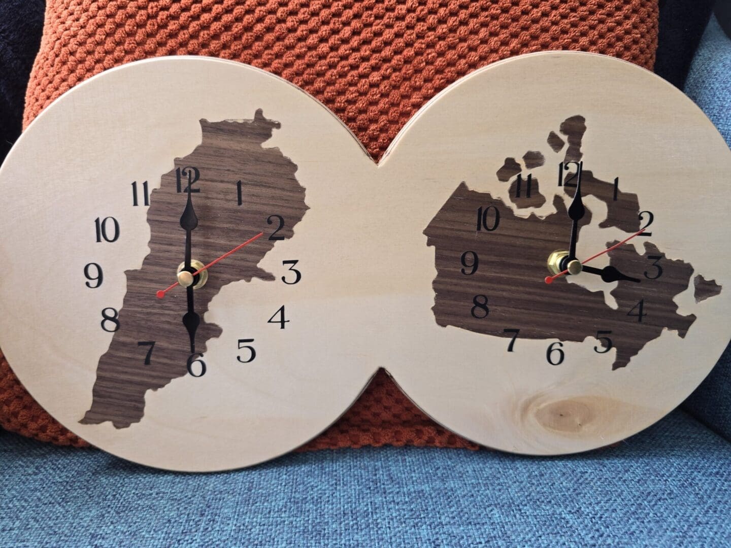 Custom Dual Time Zone Wall Clock with Country Choice - Image 4