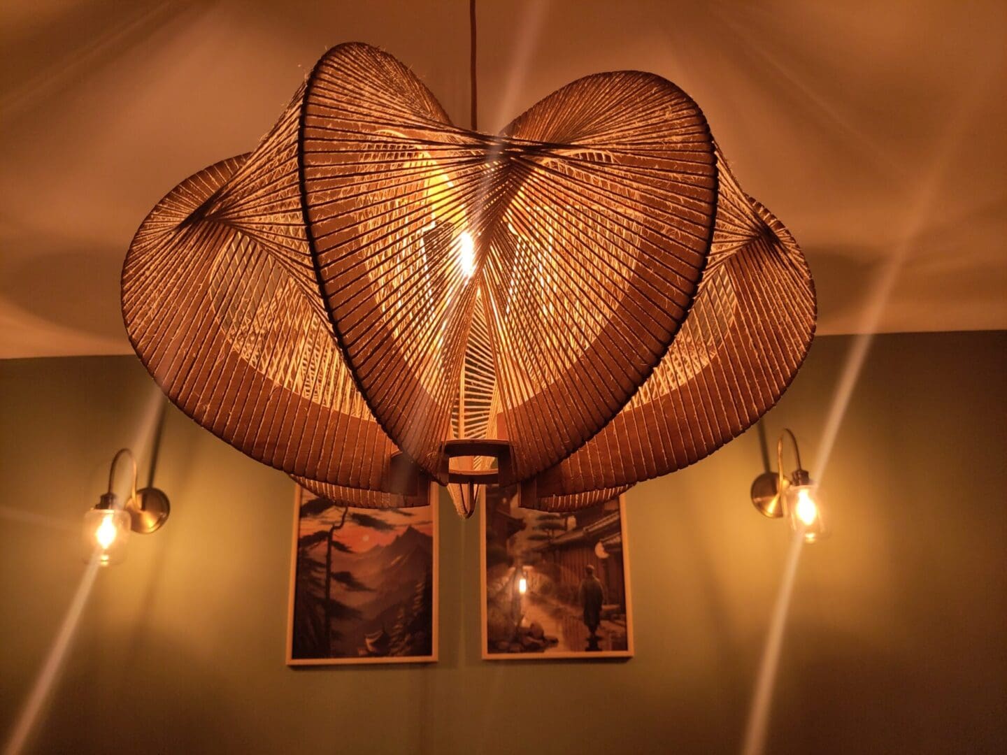 String lamp with filament bulb