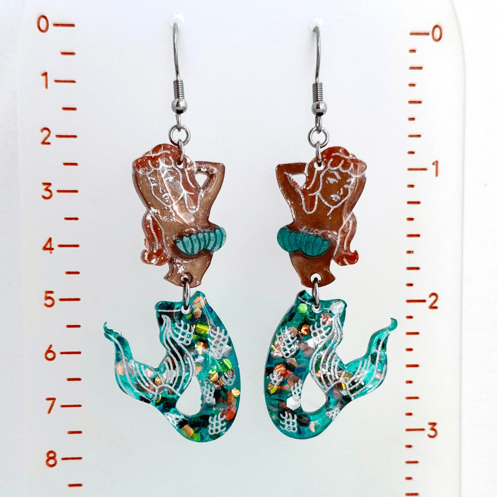 Pin-Up Mermaid Earrings – Tattoo-Inspired Resin Statement Jewellery - Image 6