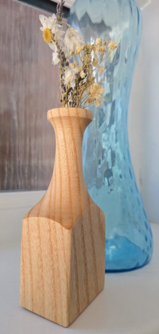 Ash Wood Bud Vase - Image 3