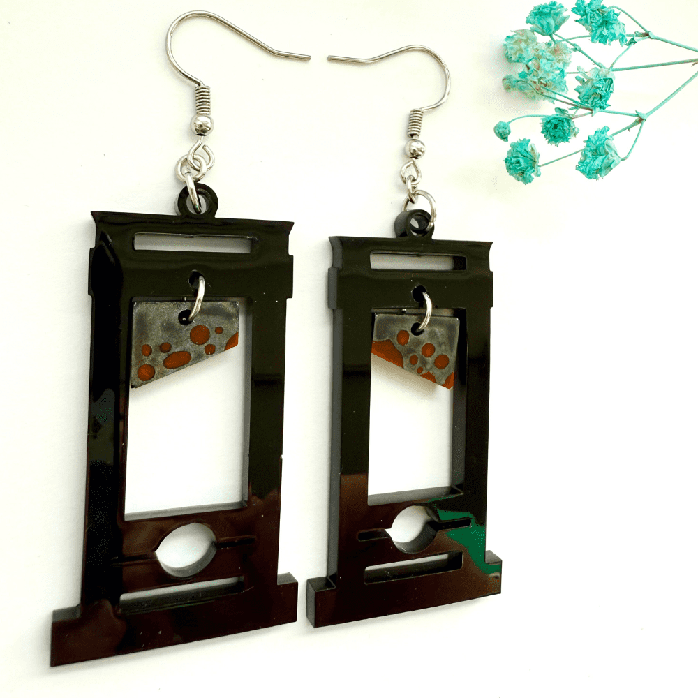 Guillotine Statement Earrings - Image 7