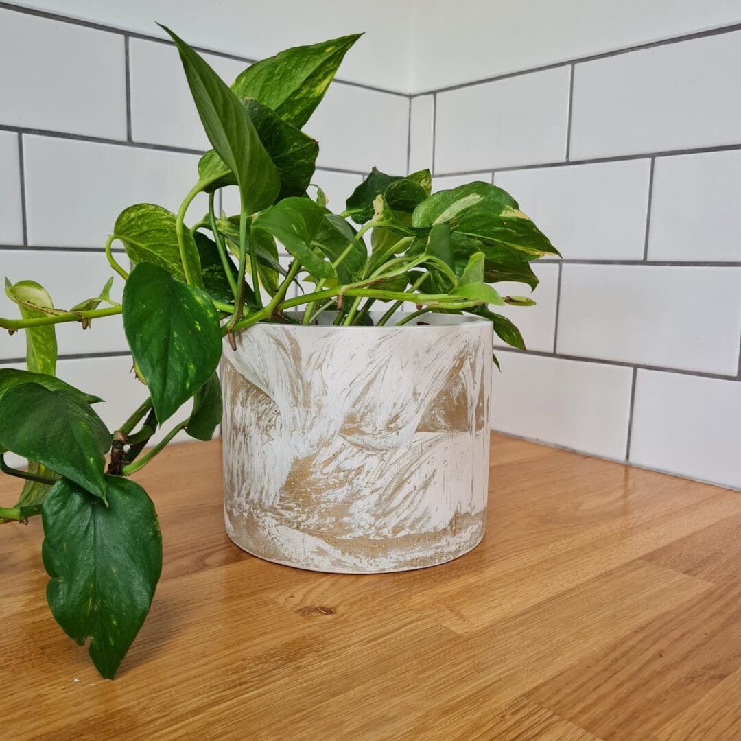 Gold Swirl Plant Pot: Marble Effect Indoor Planter