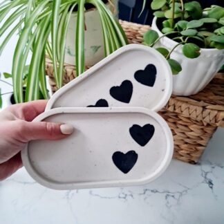 Black Heart Oval Trinket Tray: Handmade Jewellery Dish