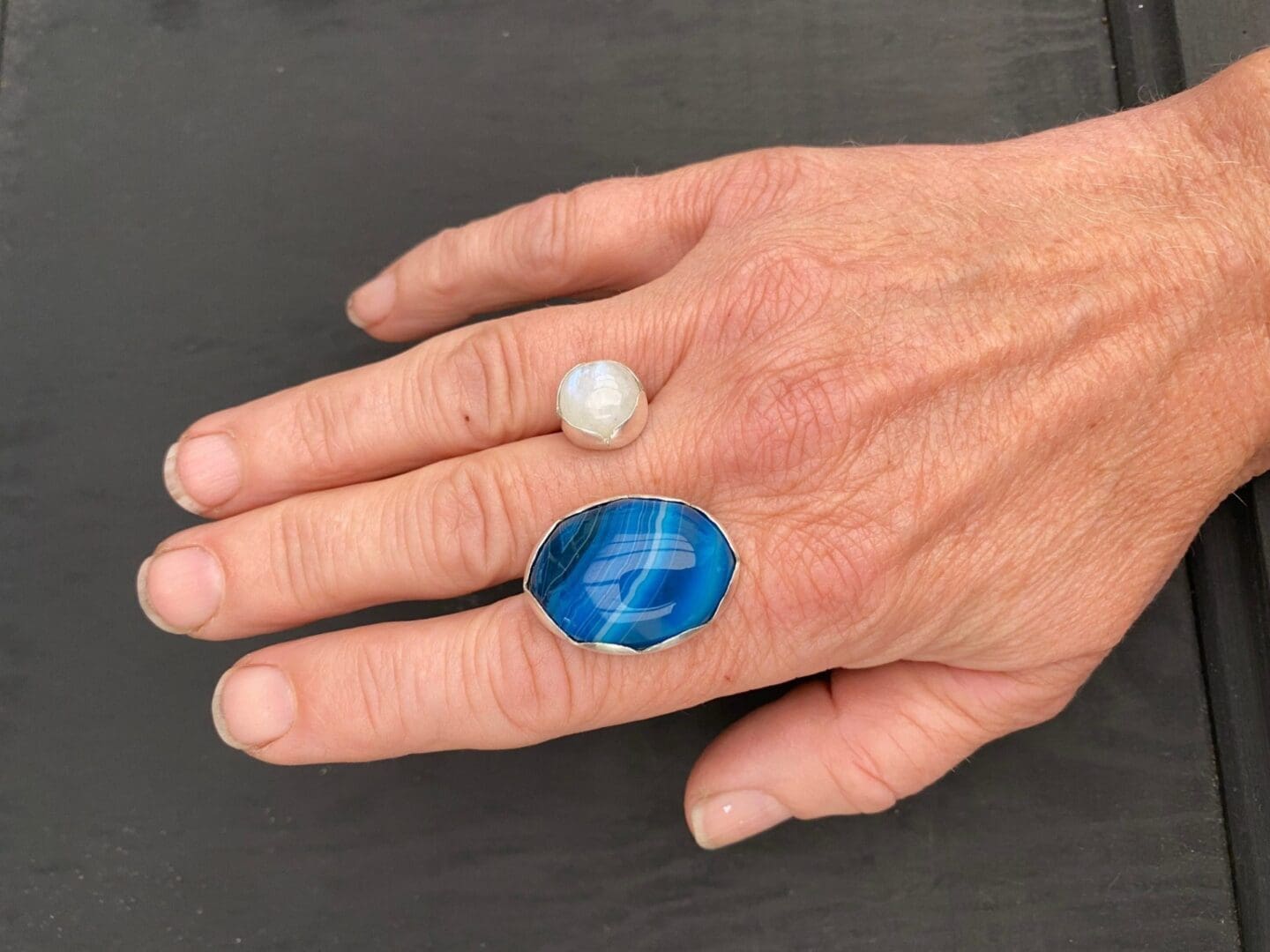 Blue Onyx and Moonstone Split Ring - Image 2
