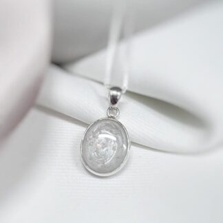 Memorial Ashes Classic Oval Necklace