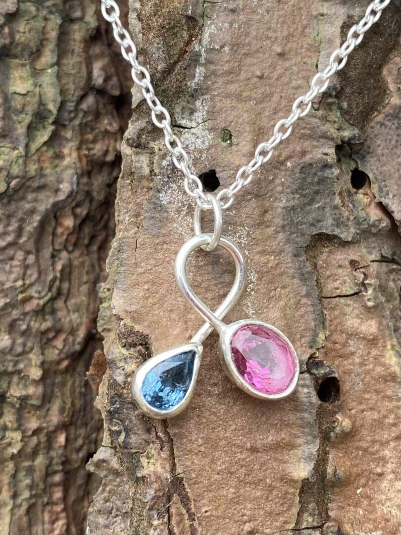 Topaz Twist Necklace - Image 2