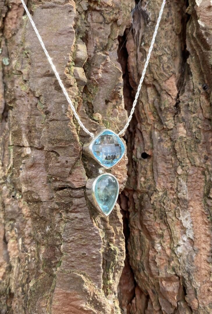 Topaz and Apatite necklace - Image 3