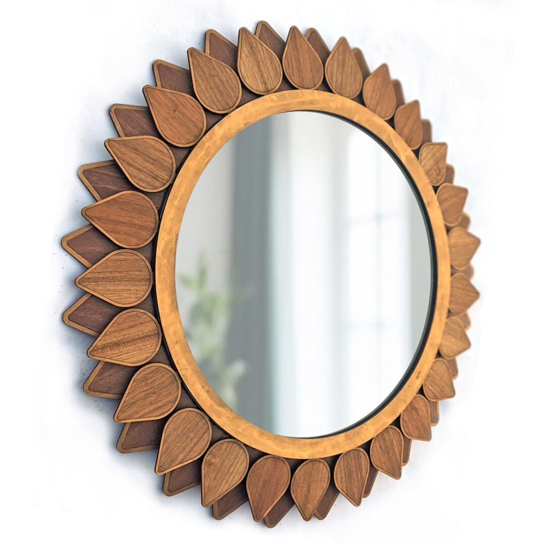 Circular mirror
