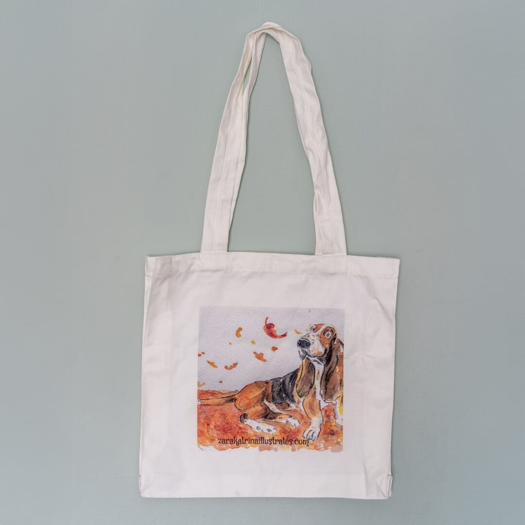 #autumn #illustratedbag #totebag #illustrateddog #dogillustration #doglovers #dogloversgift #petowners #householdgifts #bassetthound