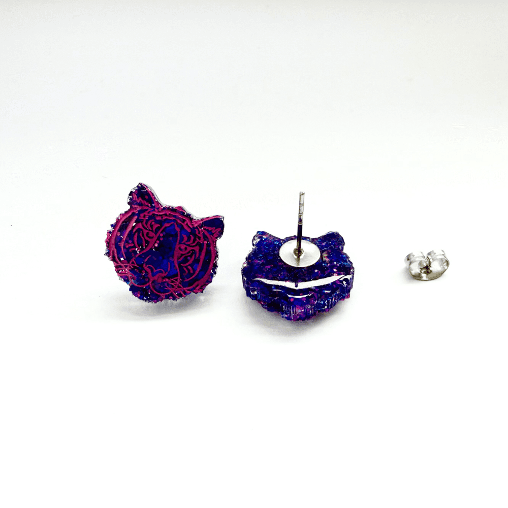 Tiger Head Glitter Earrings – Purple & Pink Resin Studs - Image 6