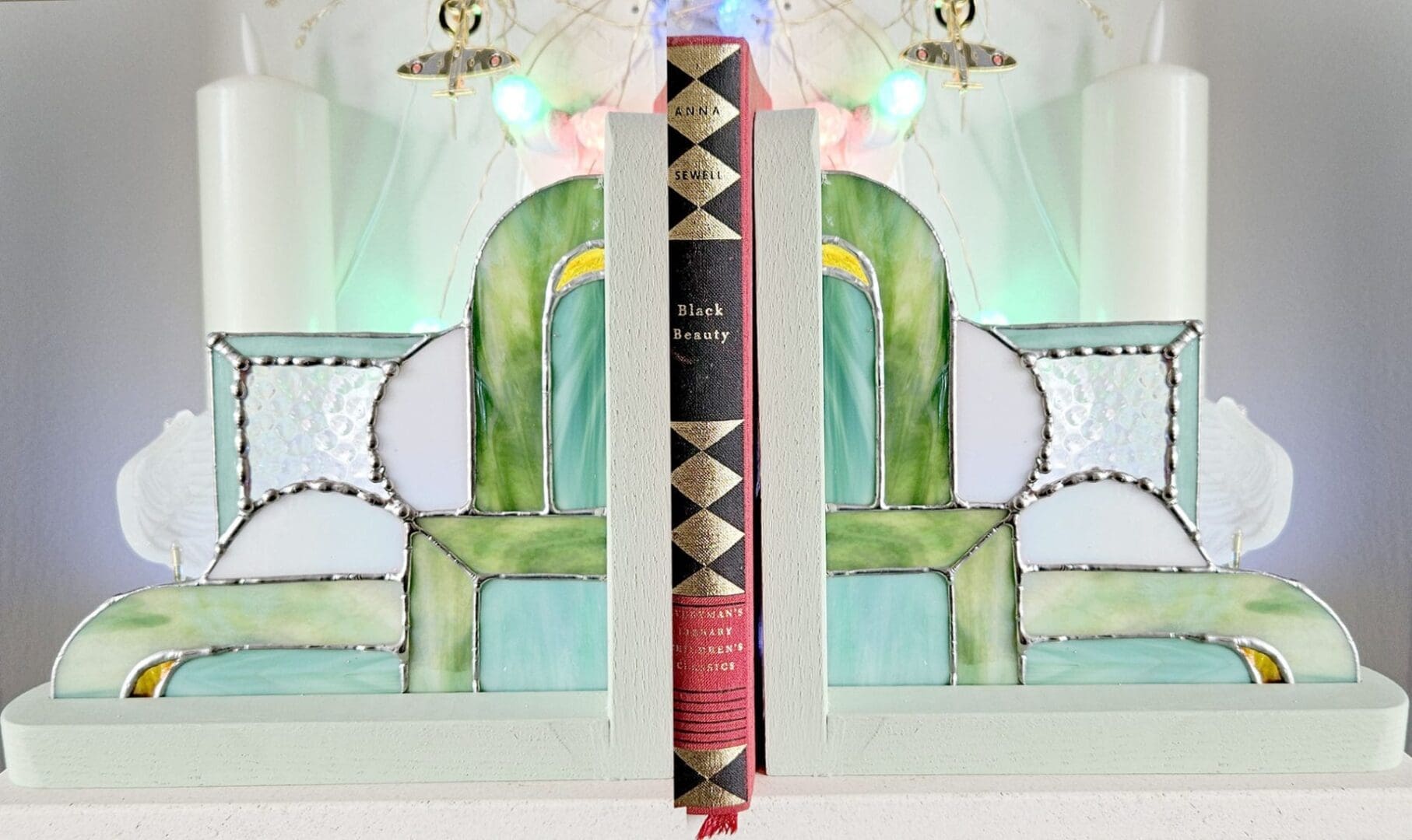Stained Glass Art Deco Green Style Bookends FREE POSTAGE - Image 4