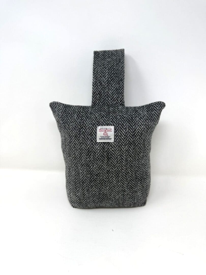 Harris Tweed® Doorstop – Grey and Black Herringbone, Handcrafted Luxury Zipped Wool Doorstopper (Copy)