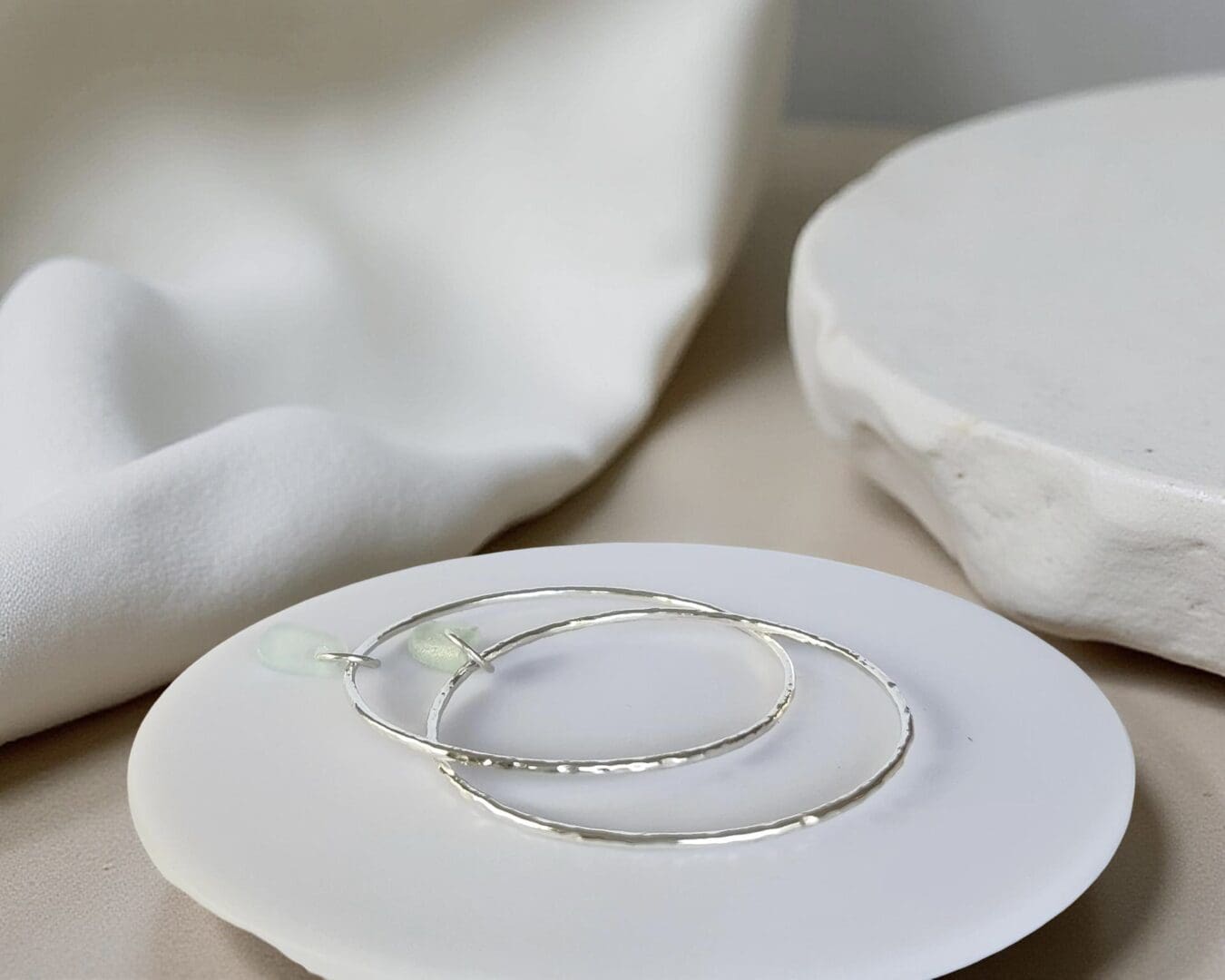 Duo Sterling Silver Sea Glass Interlinked Bangles - Image 4