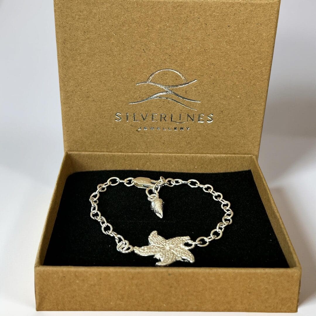 Silver Starfish Bracelet - Image 4