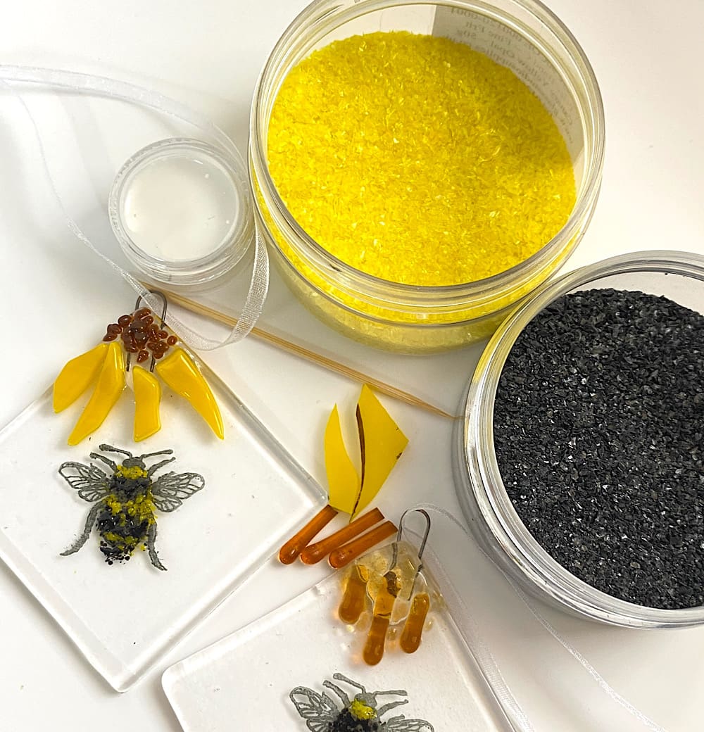 Bee Mini Fused Glass Kit - Image 6