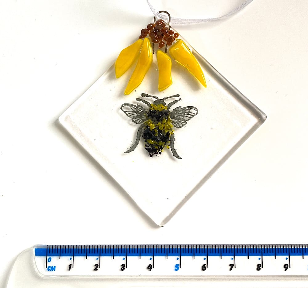 Bee Mini Fused Glass Kit - Image 3