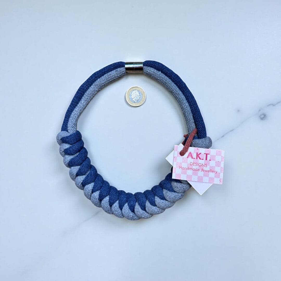 Handmade rope necklace - Image 2