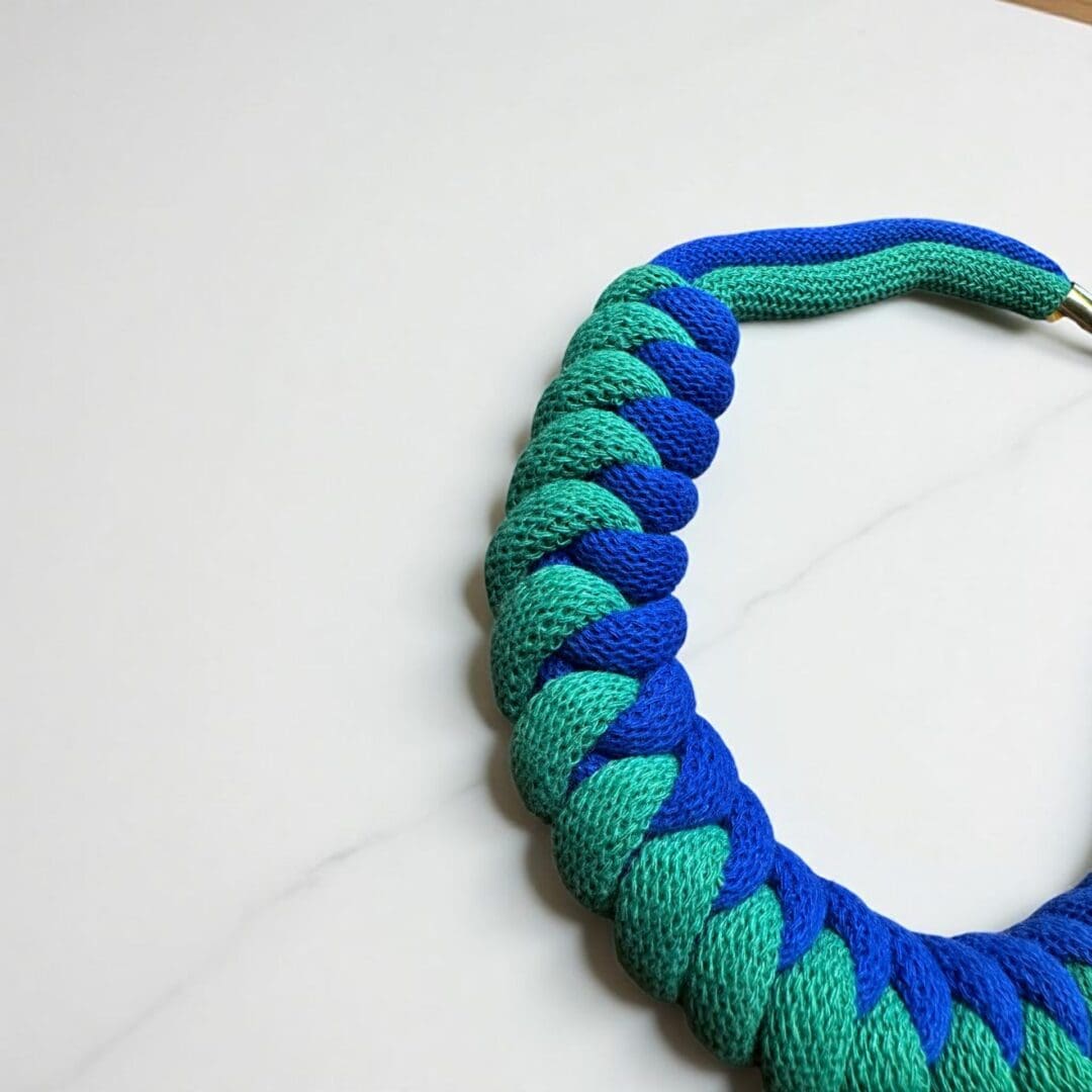 Handmade rope necklace - Image 2