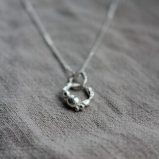 silver barnacle reticulated necklace