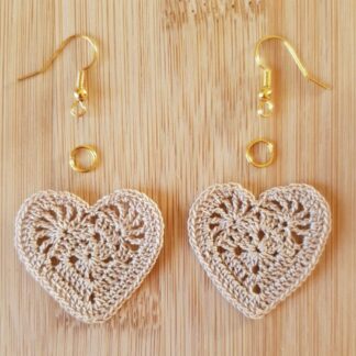 Cream Heart earrings