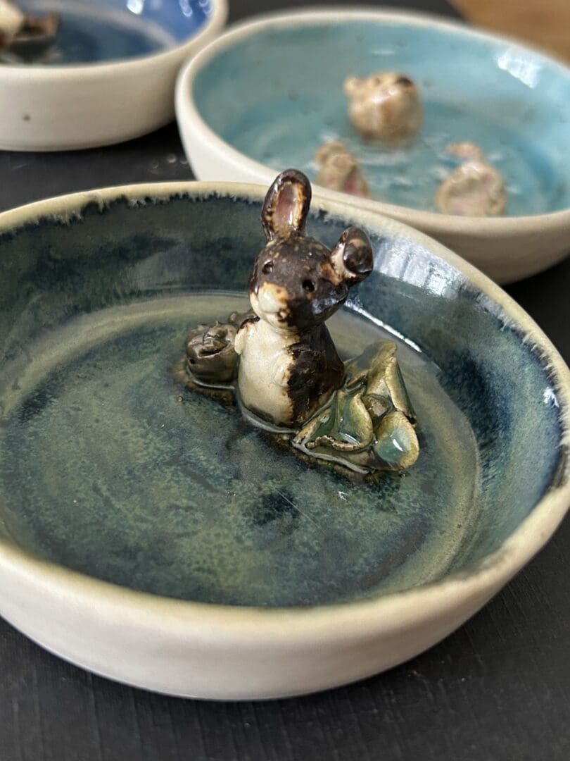 Ceramic trinket dish with cute woodland animal - Image 2