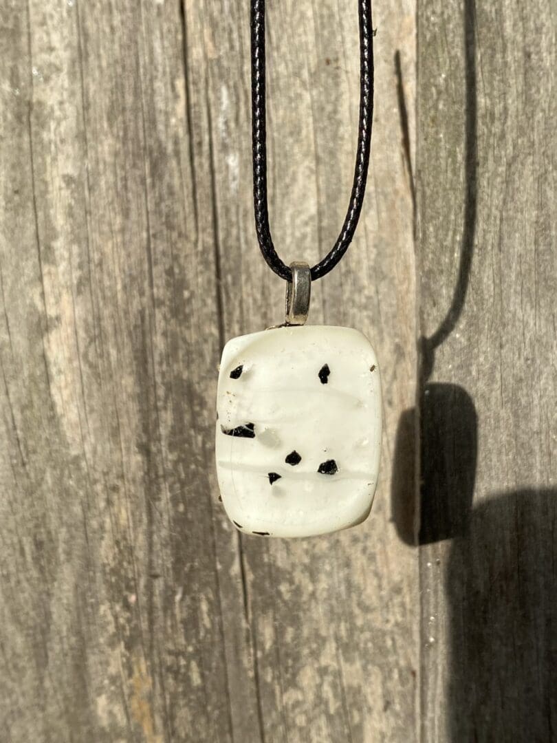 White and Black Fused Glass Pendant - Image 2