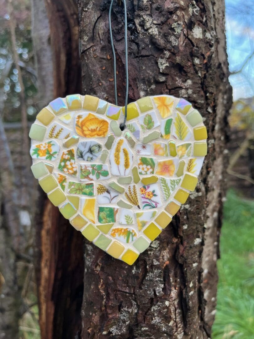 Vintage China Mosaic heart - a perfect handmade gift for mum, heartfelt gift - Image 3