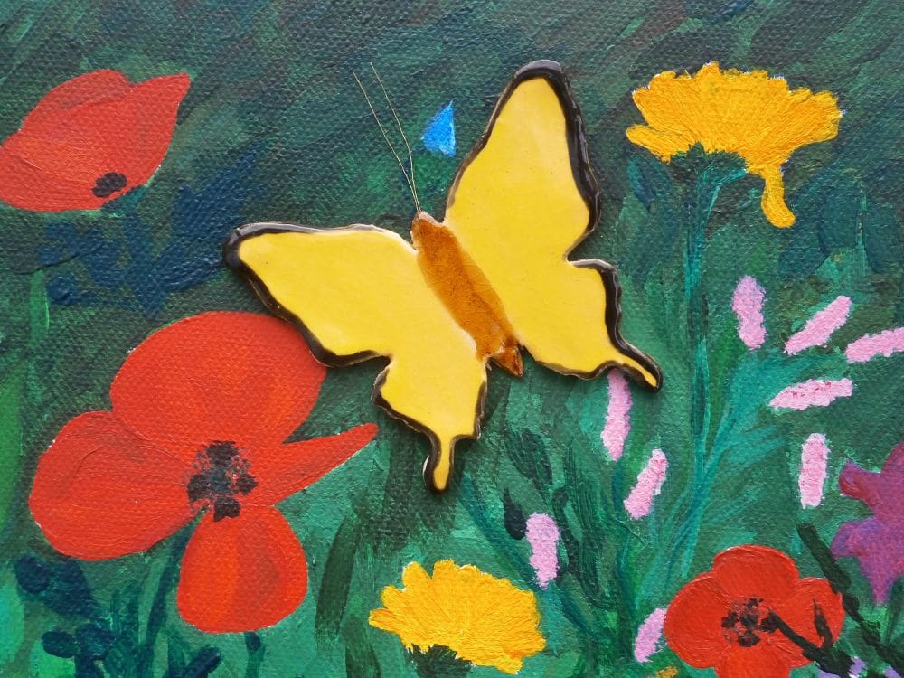 Wild flowers acrylic painting on cavas with poppies, daisies, cornflowers and ceramic butterfly - Image 4
