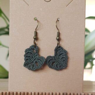 Monstera earrings