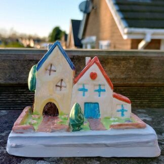 "two-ceramic-houses"