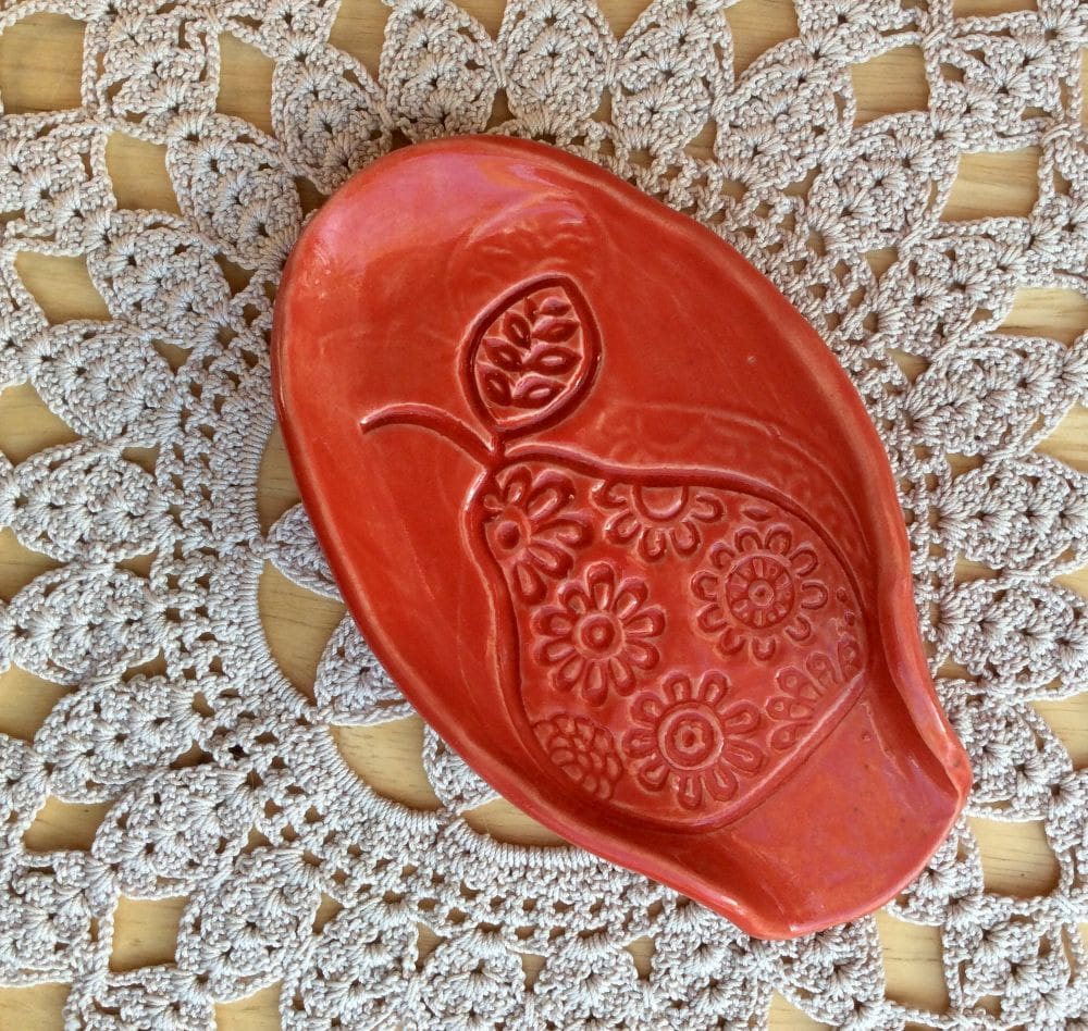 Ceramic Spoon Rest with Pear or Flowers - Image 2