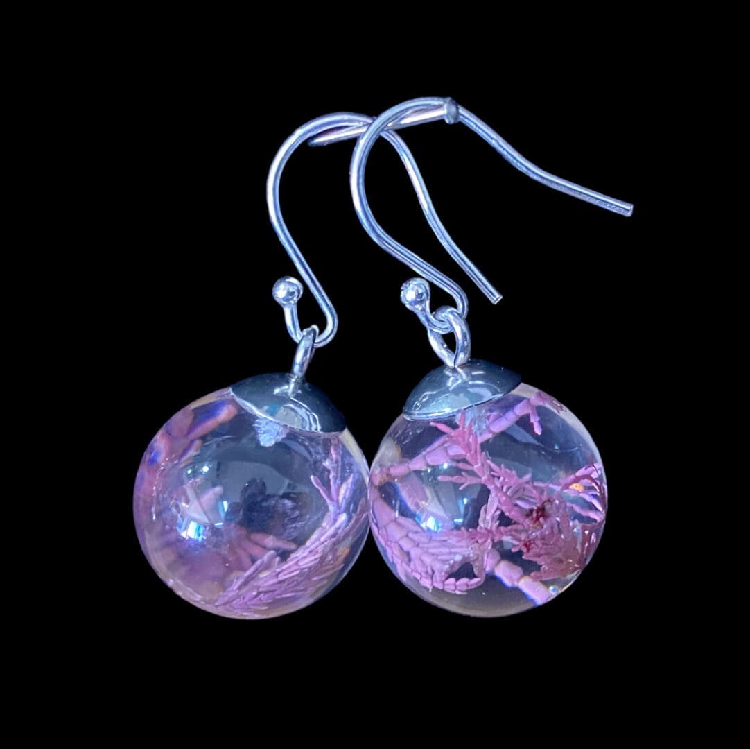 Real Seaweed resin earrings- Pink - Image 3