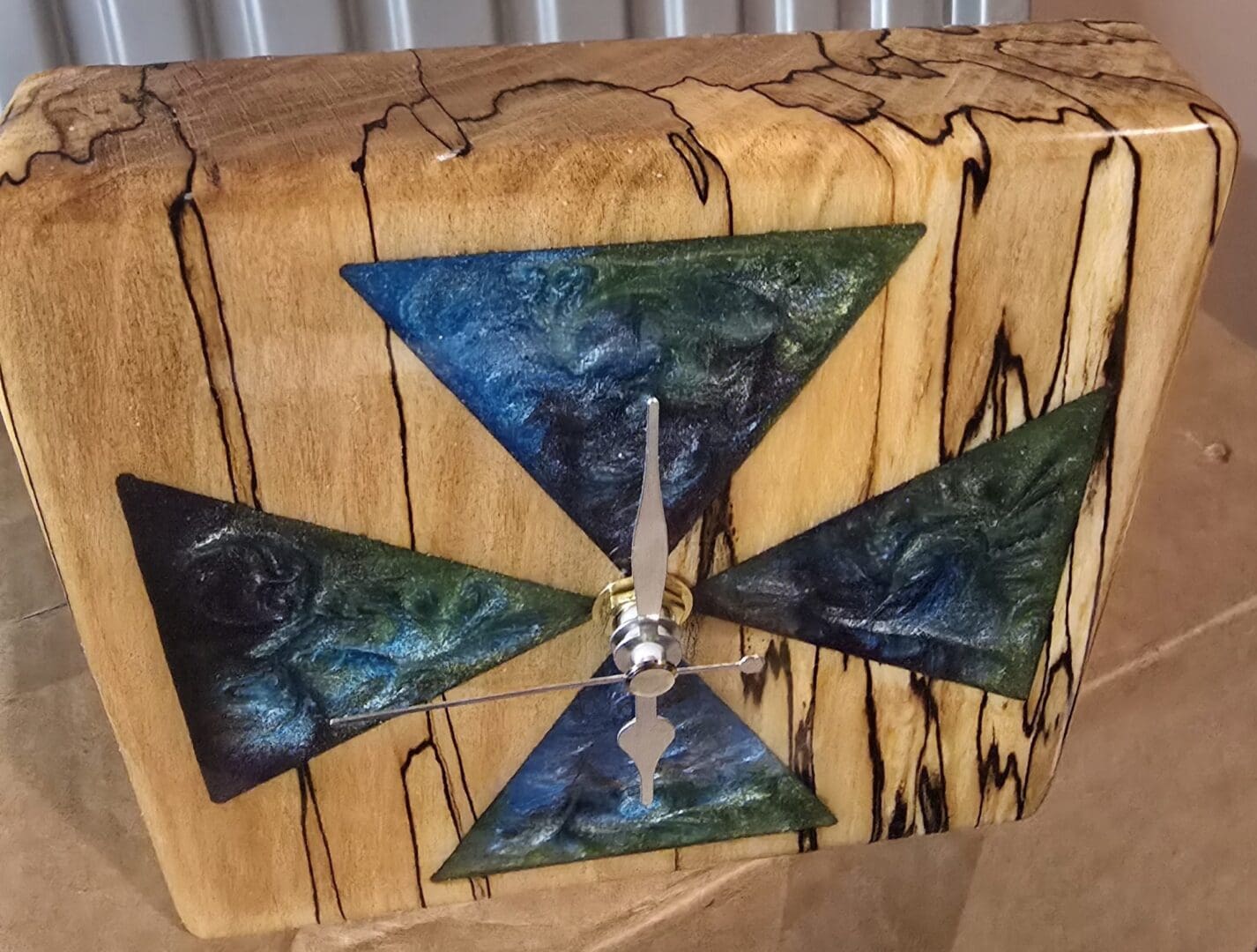 Handcrafted Spalted Beech Mantle Clock with Triangular Resin Inlays - Image 5