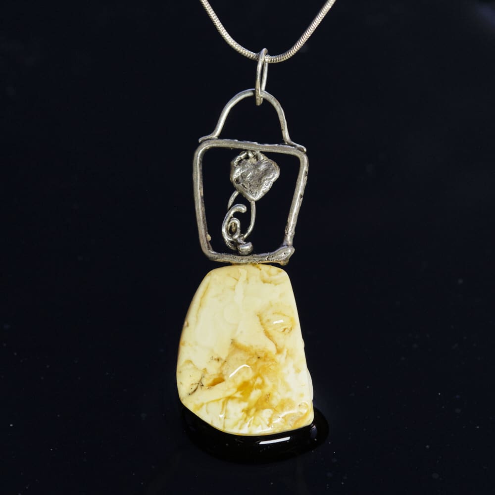 Amber Freeform pendant - Image 3