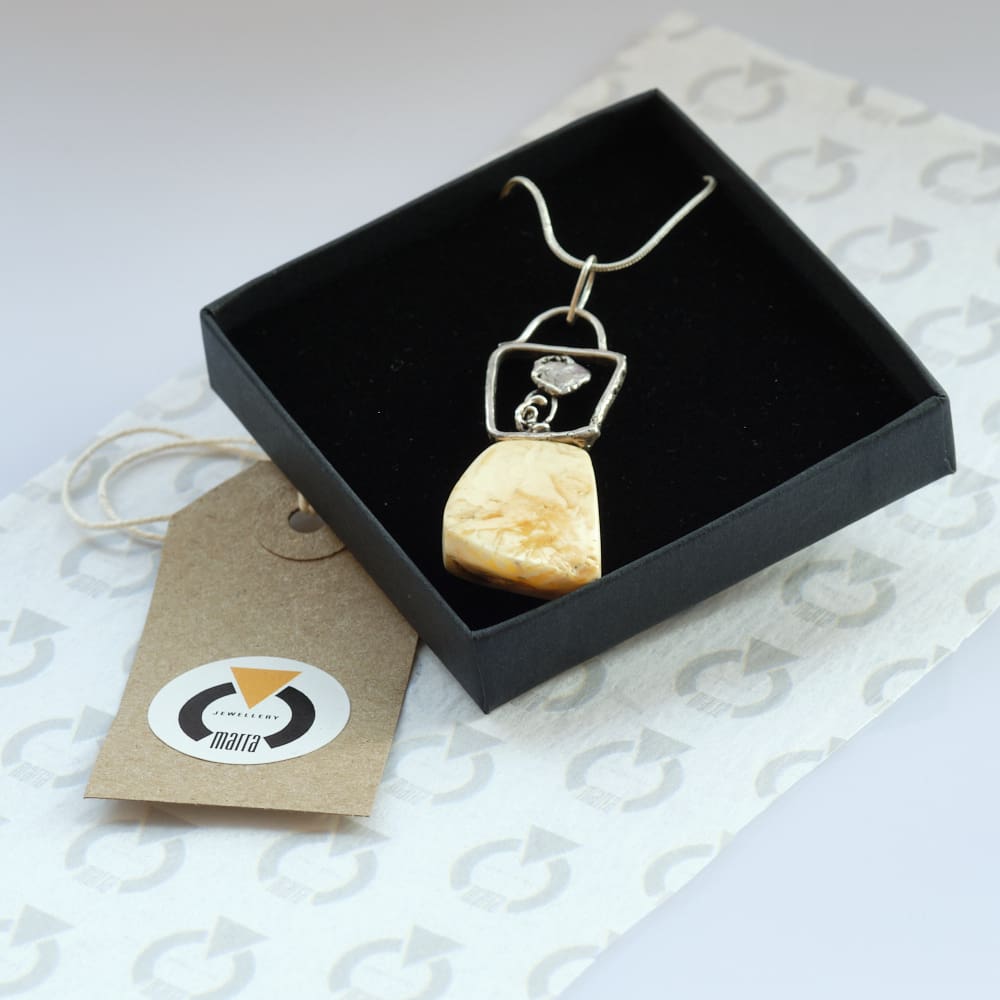 Amber Freeform pendant - Image 6