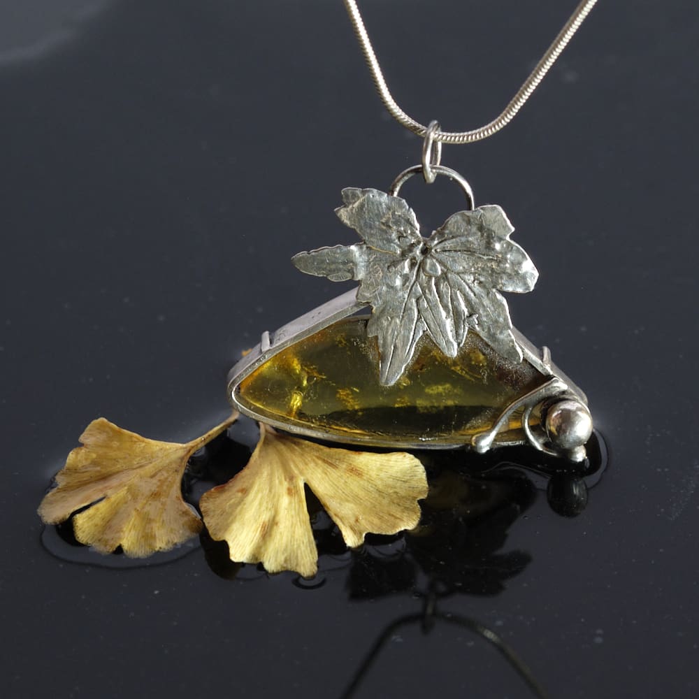 Amber Triangle Leaf pendant - Image 3