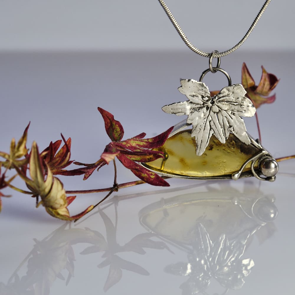 Amber Triangle Leaf pendant - Image 5