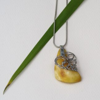 Silver Lace Amber pendant