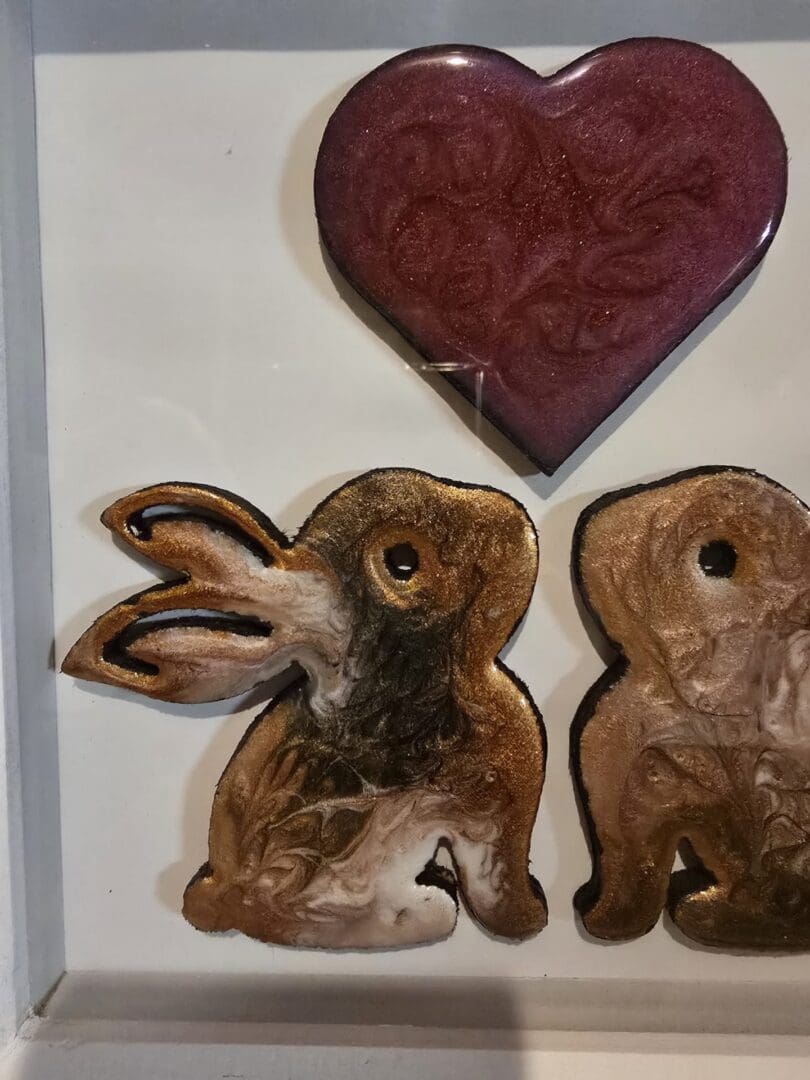 Handcrafted Resin Wall Art – Paired Hearts Rabbits - Image 4