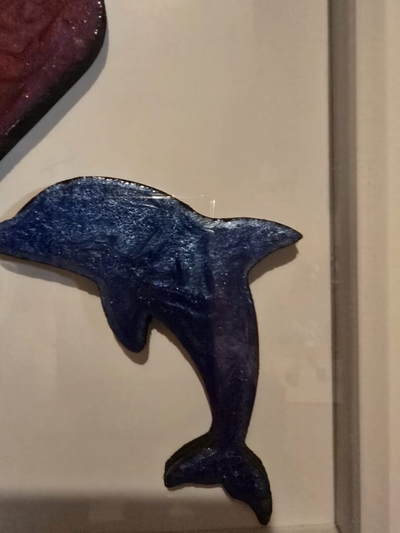 Handcrafted Resin Wall Art – Paired Hearts Dolphins - Image 5