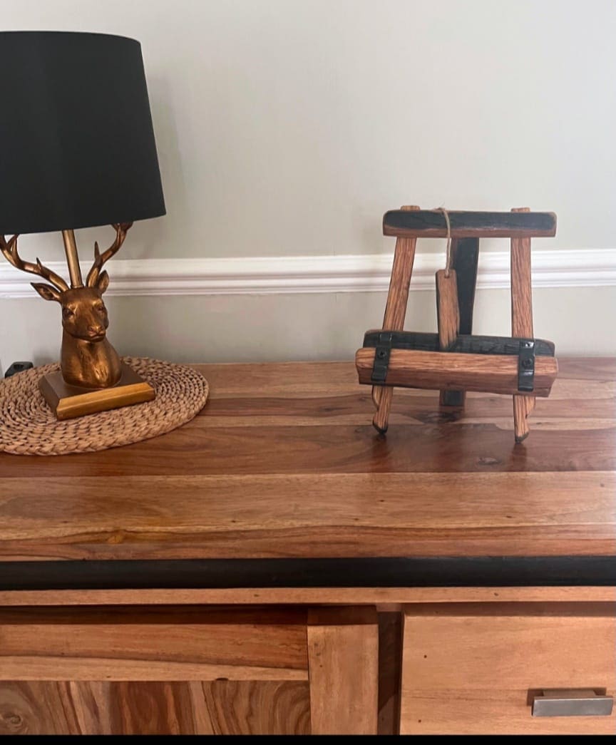 I pad / cookbook Stand made from whisky barrel oak - Image 5