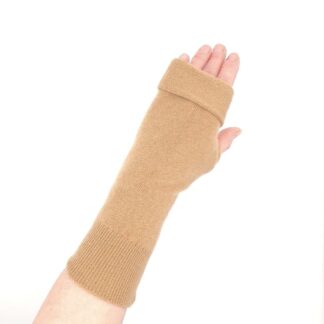 Camel fingerless gloves