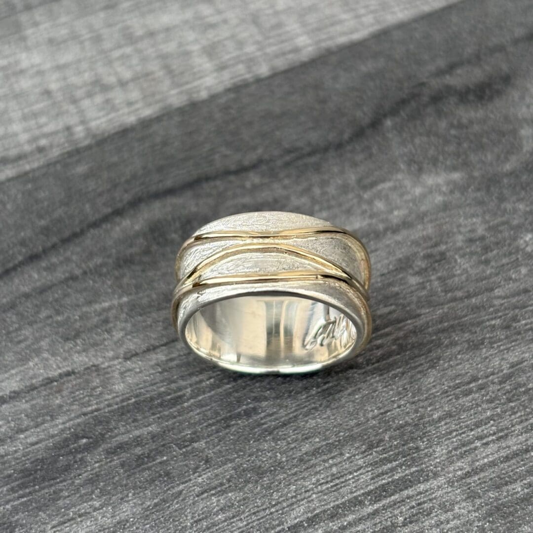 Gold Waves Silver Ring - Image 8