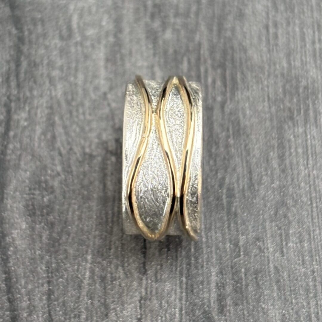 Gold Waves Silver Ring - Image 7