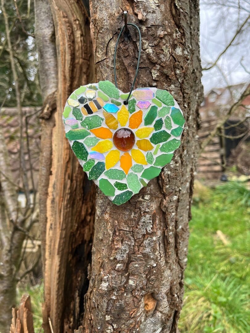 Mosaic Flower Garden hanging - a thoughtful gift for gardeners. - Image 5