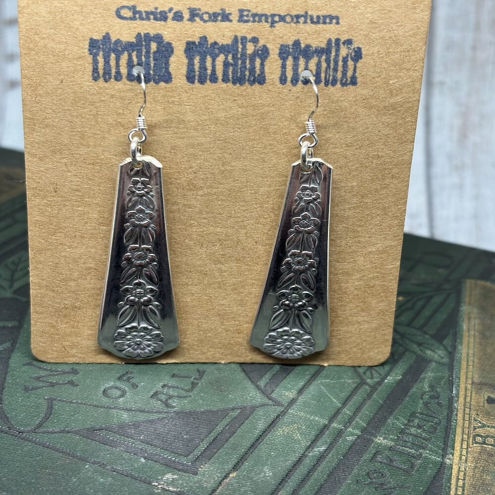 Flowery teaspoon handle earrings - Image 4
