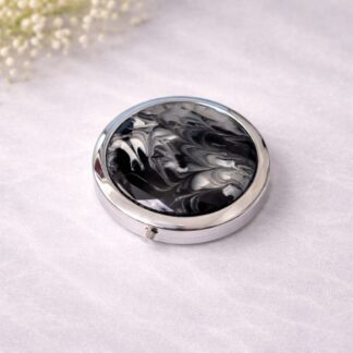 Handpainted-compact-mirror-black-white-silver