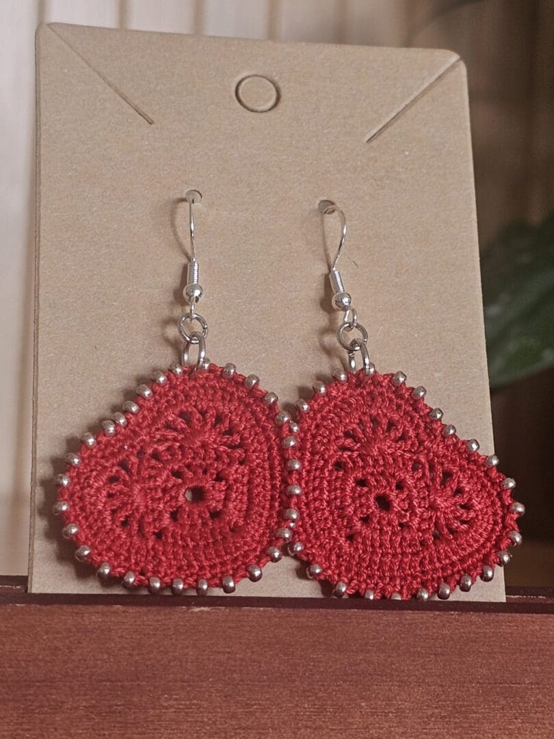 Red Heart Beaded Earrings - Image 7