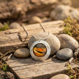 Fine-silver-hand-pamted-pendant-in-warm-autumnal-tones