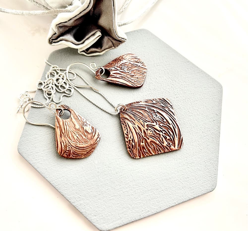 Handcrafted Textured Copper Pendant Necklace - Image 5